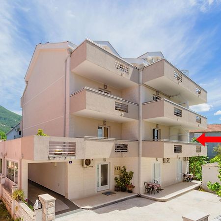 Rosic Apartments Tivat Exterior foto