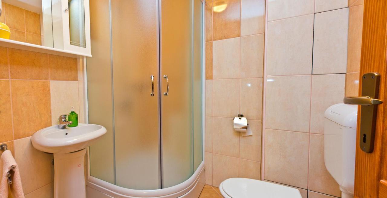 Rosic Apartments Tivat Exterior foto