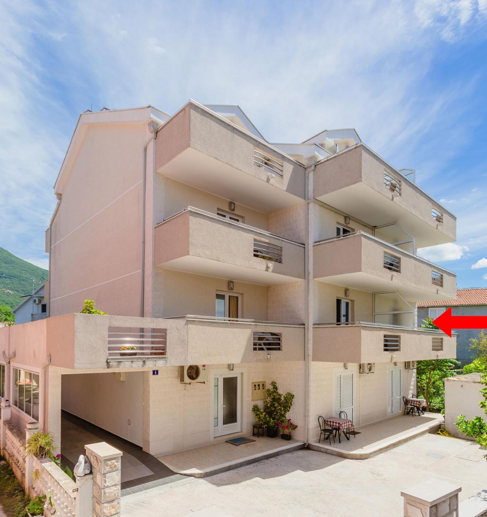 Rosic Apartments Tivat Exterior foto