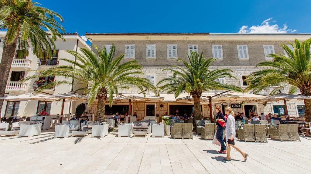 Rosic Apartments Tivat Exterior foto
