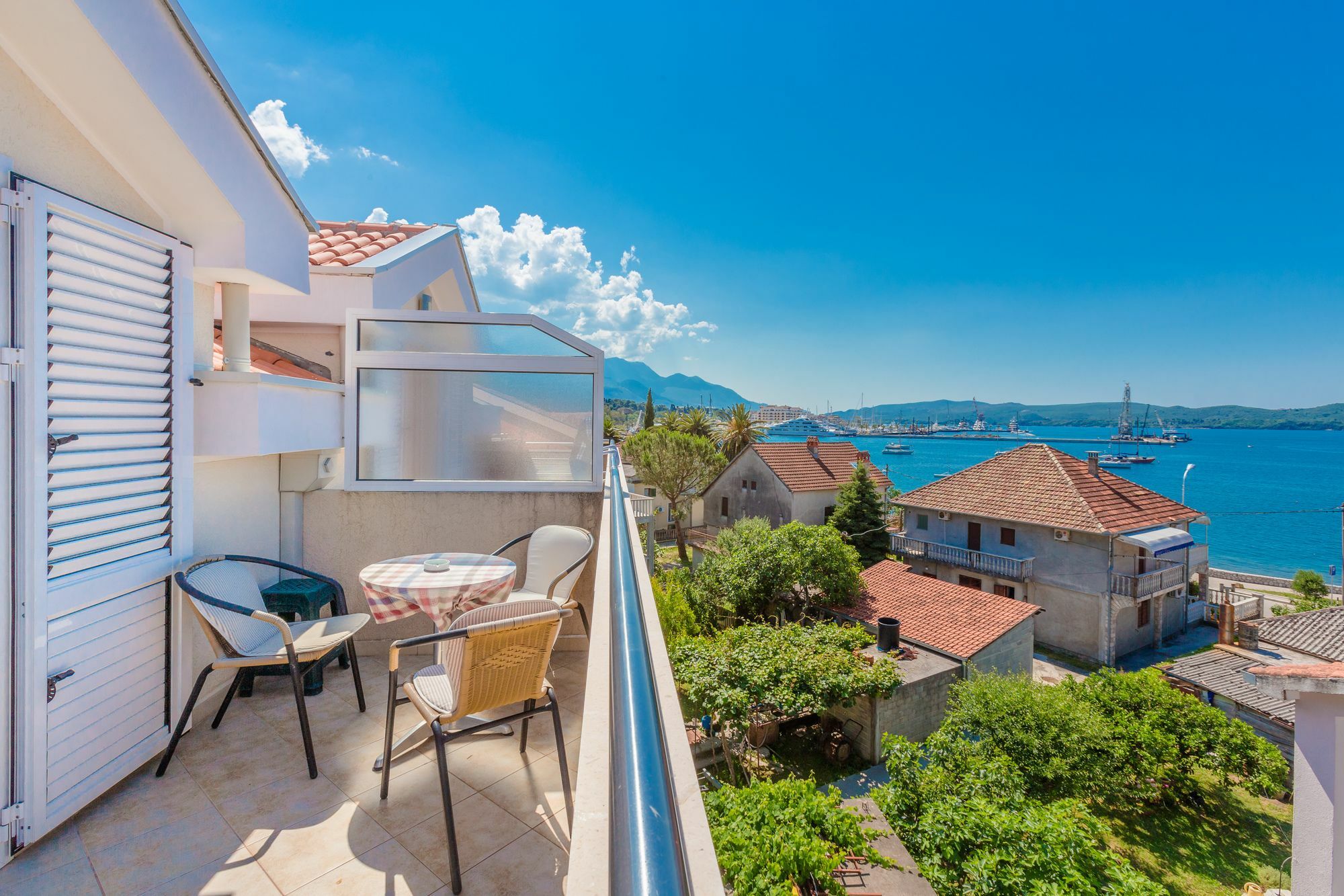 Rosic Apartments Tivat Exterior foto